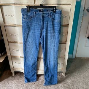 DONATING ON 11/18 | Jones New York Lexington jeans